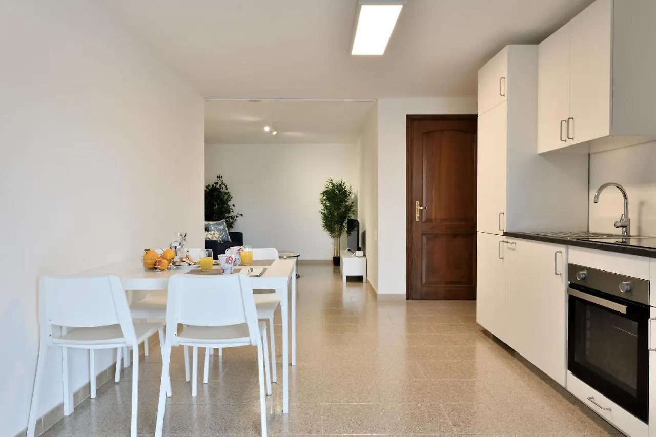 Cosy And Modern Apartment Portu Frailis Àrbatax 0*,  Italië